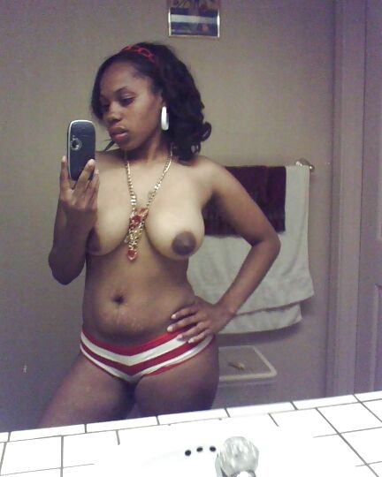 Hot Black Women Mirror Shots