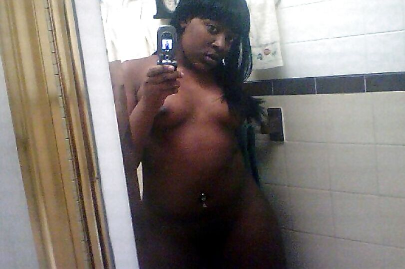 Hot Black Women Mirror Shots