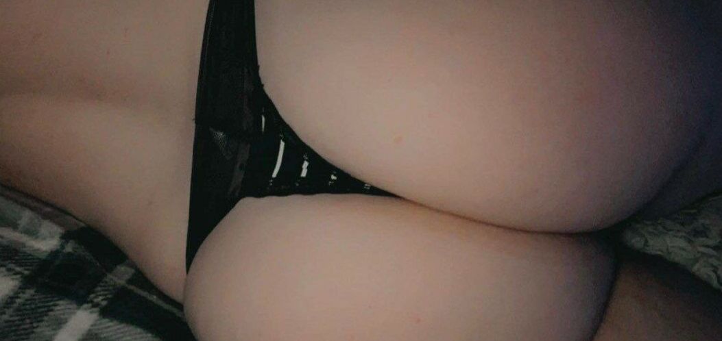 Shoobz nude