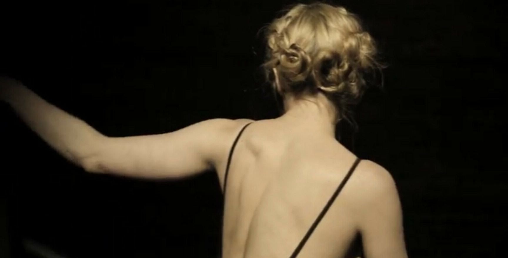 Reiki With Anna nude