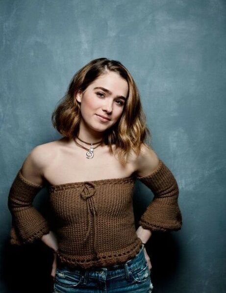 Haley Lu Richardson nude