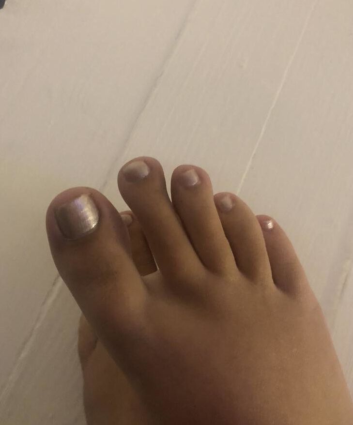 Flirtyfeet nude