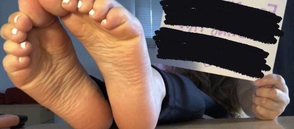 Flirtyfeet nude