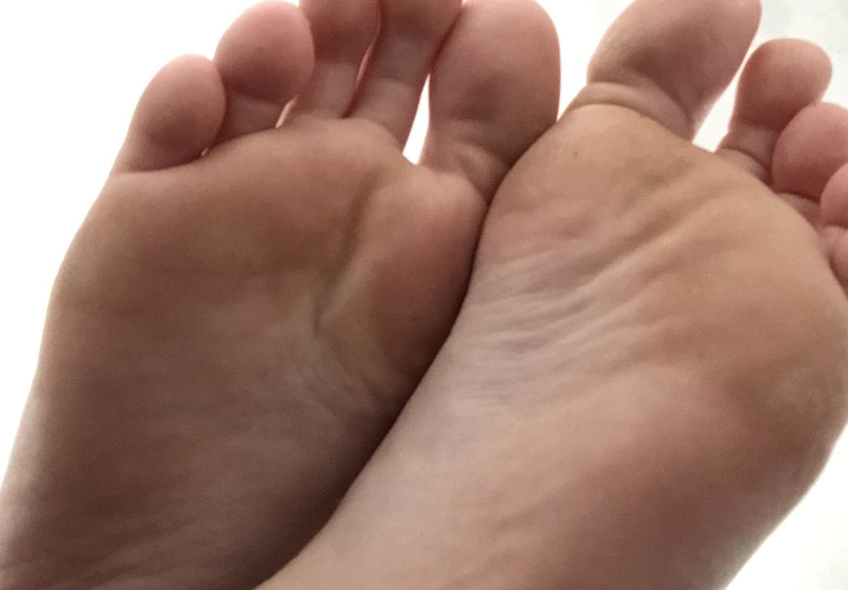 Flirtyfeet nude