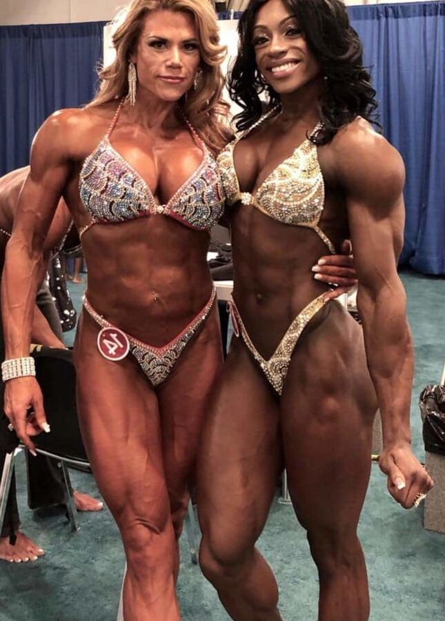 Dona Has The Model Face With The Perfect Body!