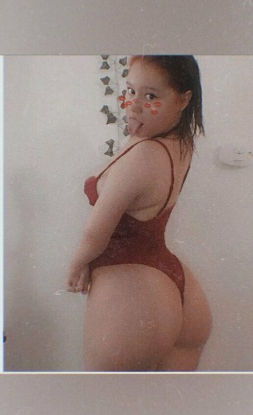 Rexi James nude