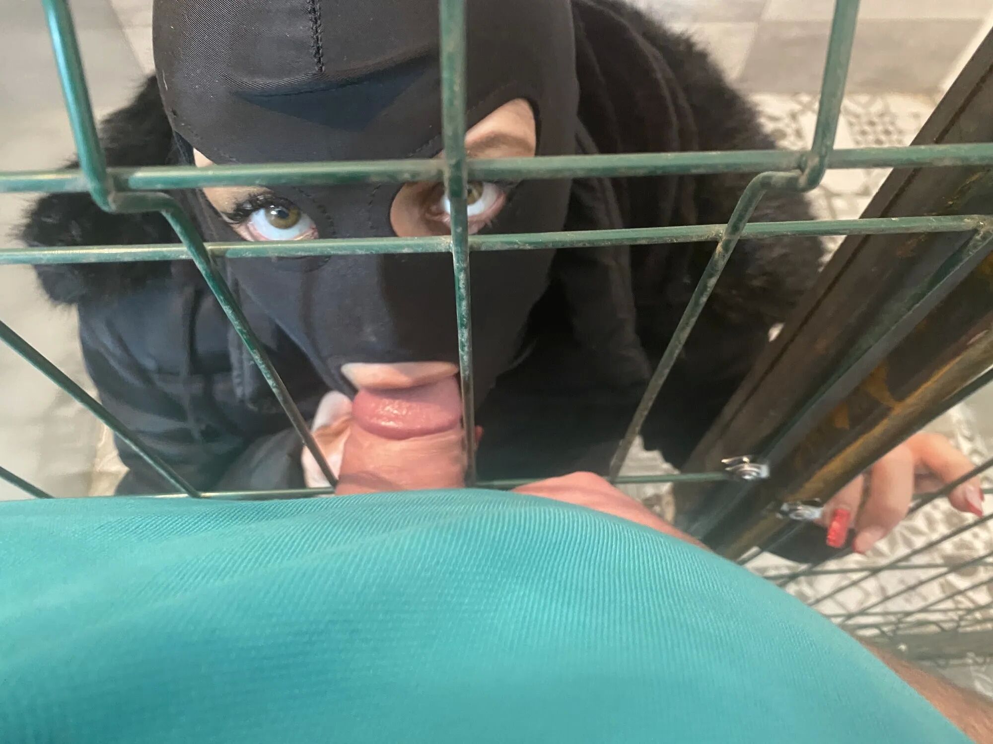 Adventures of MilfyCalla ep 21 A bitch was traped - 33 Pics