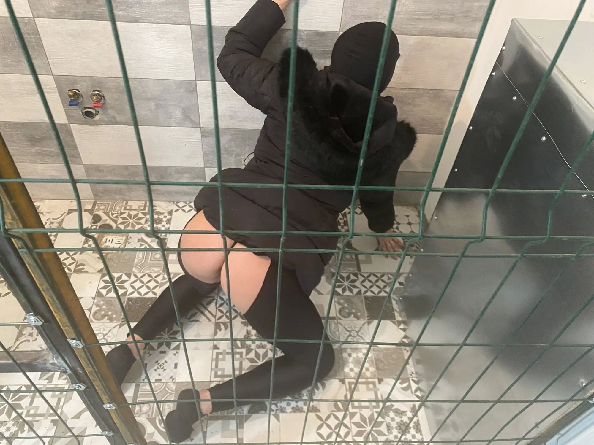 Adventures of MilfyCalla ep 21 A bitch was traped - 33 Pics