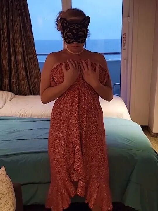 Vouyer Step Mommy Fingers Pussy Huge Tits Mistress Thursday - 40 Pics