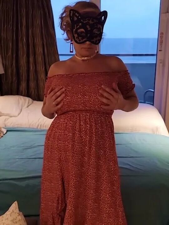 Vouyer Step Mommy Fingers Pussy Huge Tits Mistress Thursday - 40 Pics