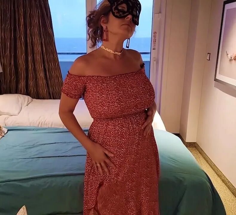 Vouyer Step Mommy Fingers Pussy Huge Tits Mistress Thursday - 40 Pics