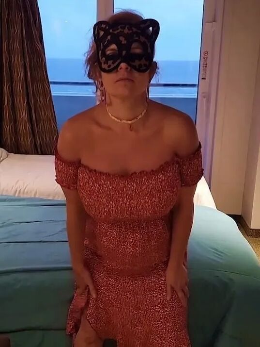 Vouyer Step Mommy Fingers Pussy Huge Tits Mistress Thursday - 40 Pics