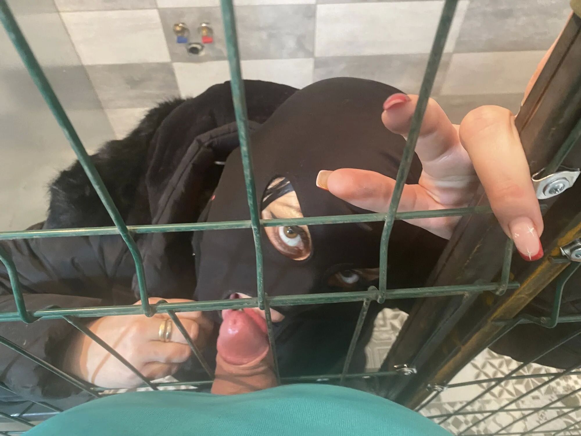 Adventures of MilfyCalla ep 21 A bitch was traped - 33 Pics