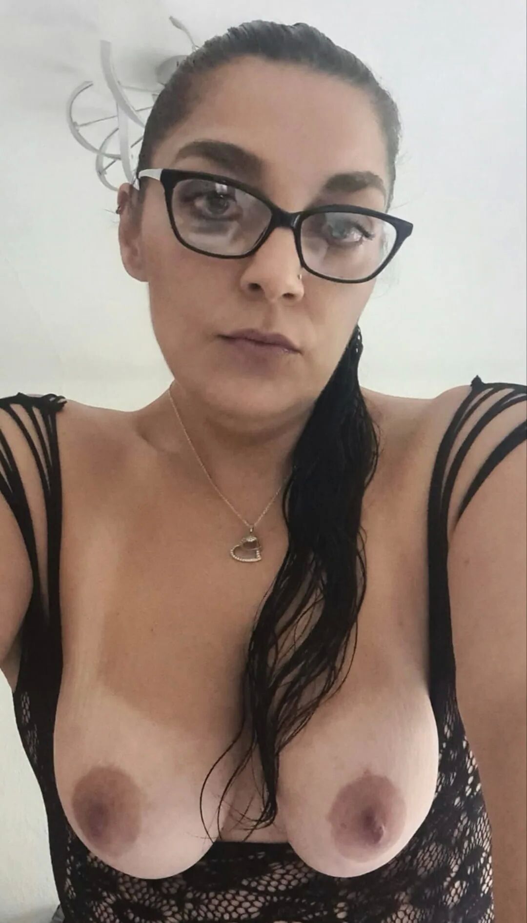 Cum Slut Gangbang Milf Bitch Eva Fishnets Glasses - 6 Pics