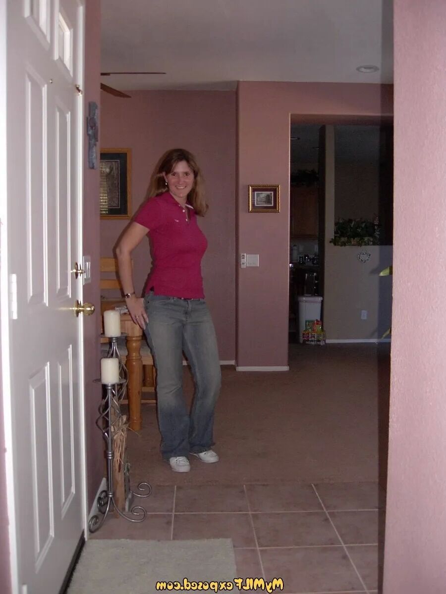 My MILF Exposed - Shy country girl - 23 Pics