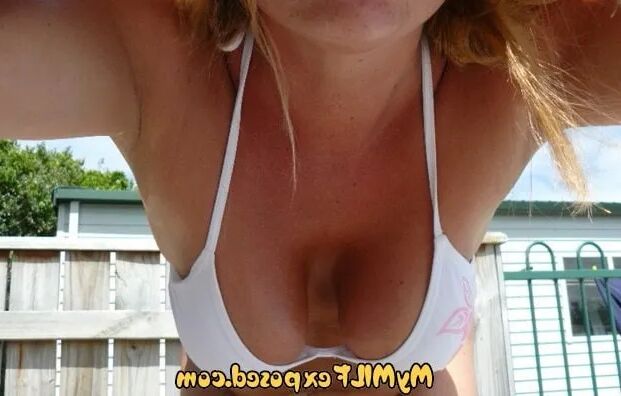 My MILF Exposed - My busty wife - 21 Pics