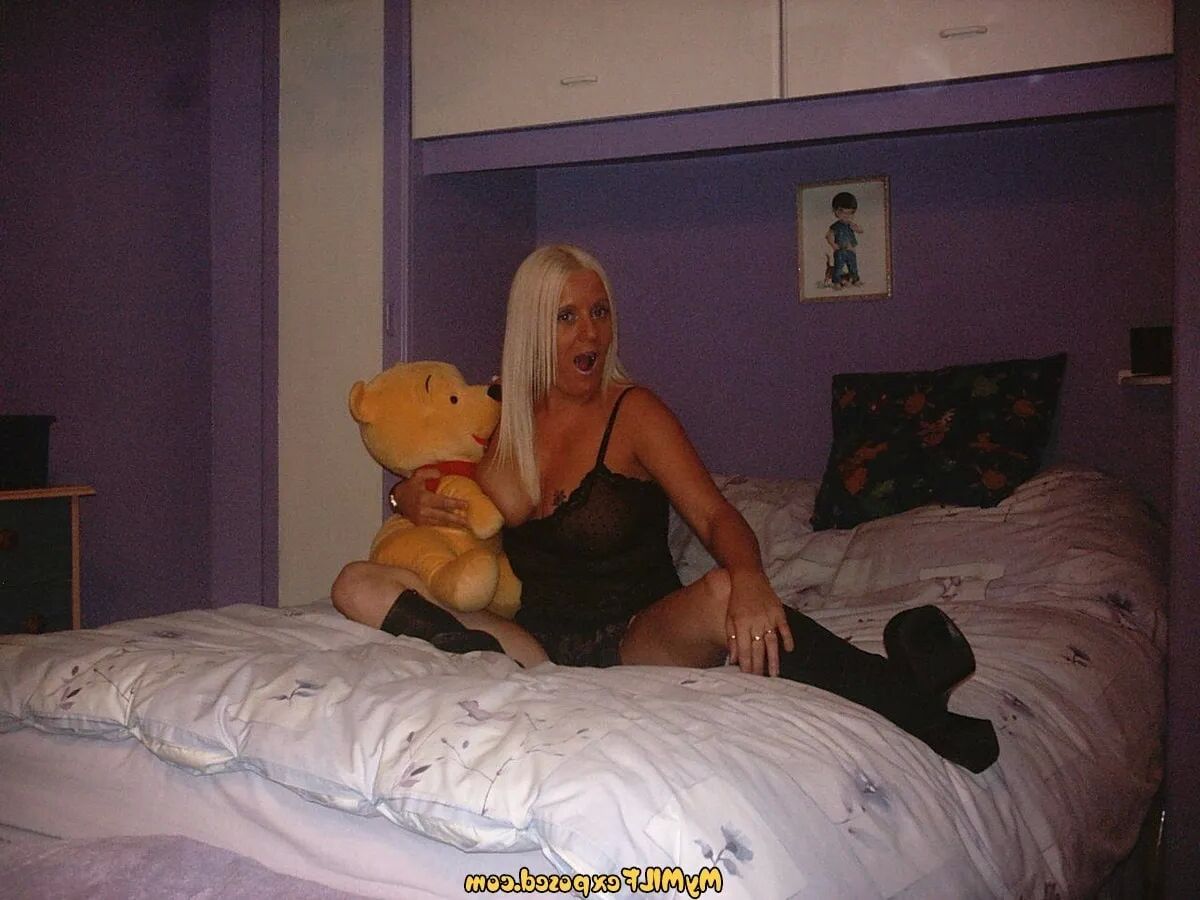 My MILF Exposed - Swedish horny wife - 43 Pics