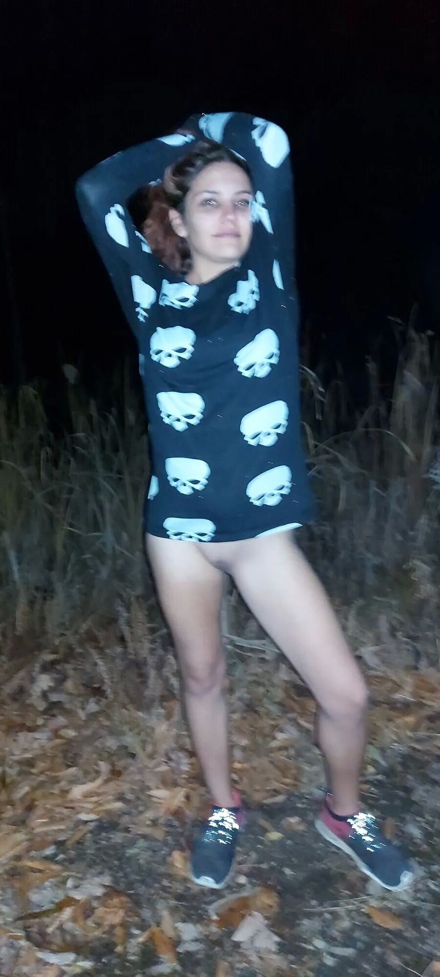 Teenie hiking nude - 52 Pics