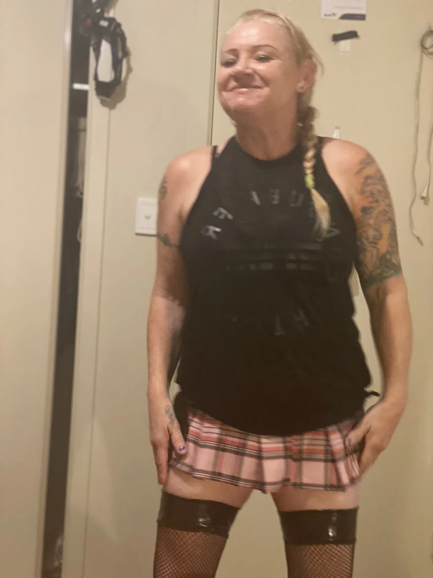 Antsy bad girl ass - 27 Pics