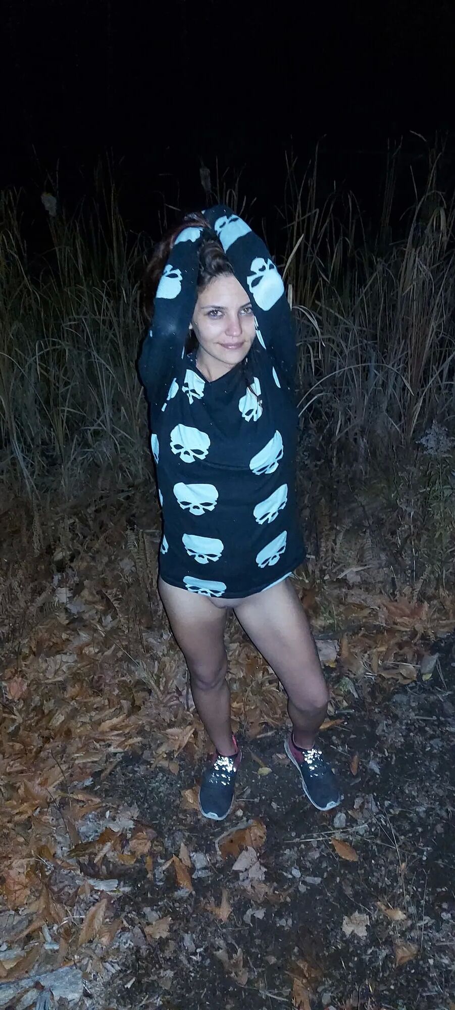 Teenie hiking nude - 52 Pics