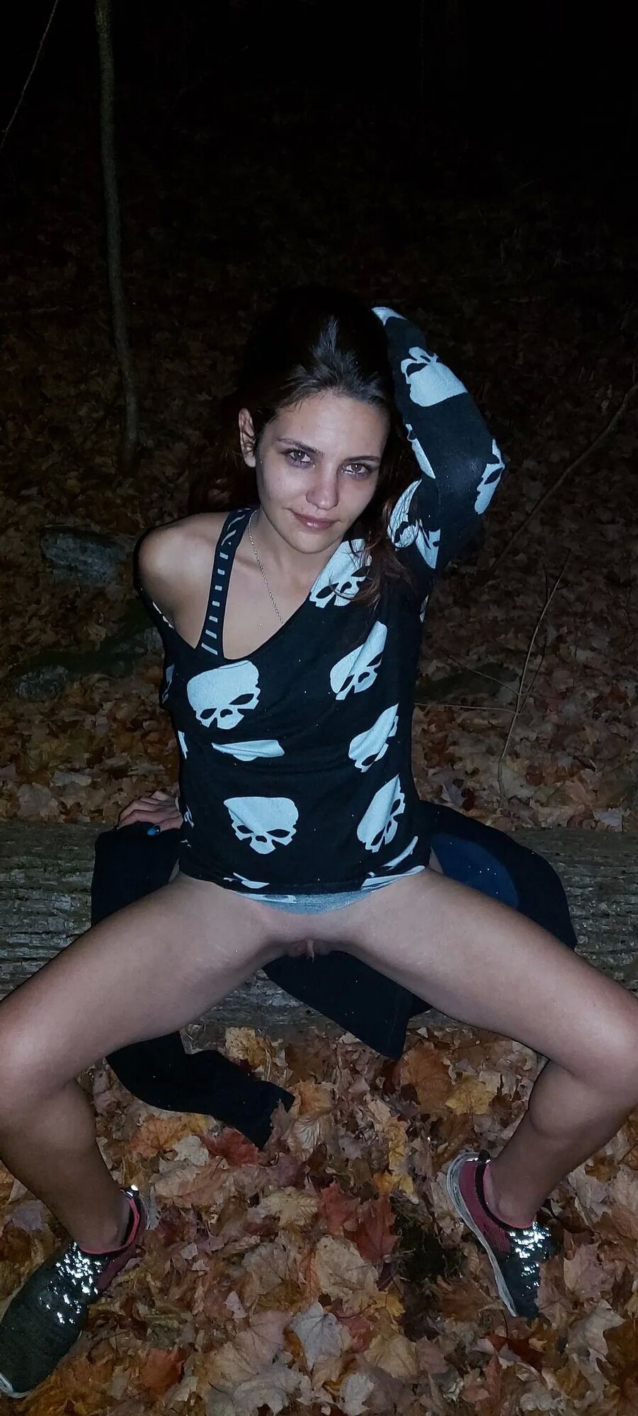 Teenie hiking nude - 52 Pics