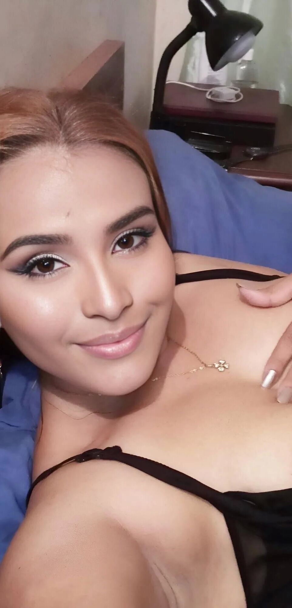 What would you do for me? - 5 Pics