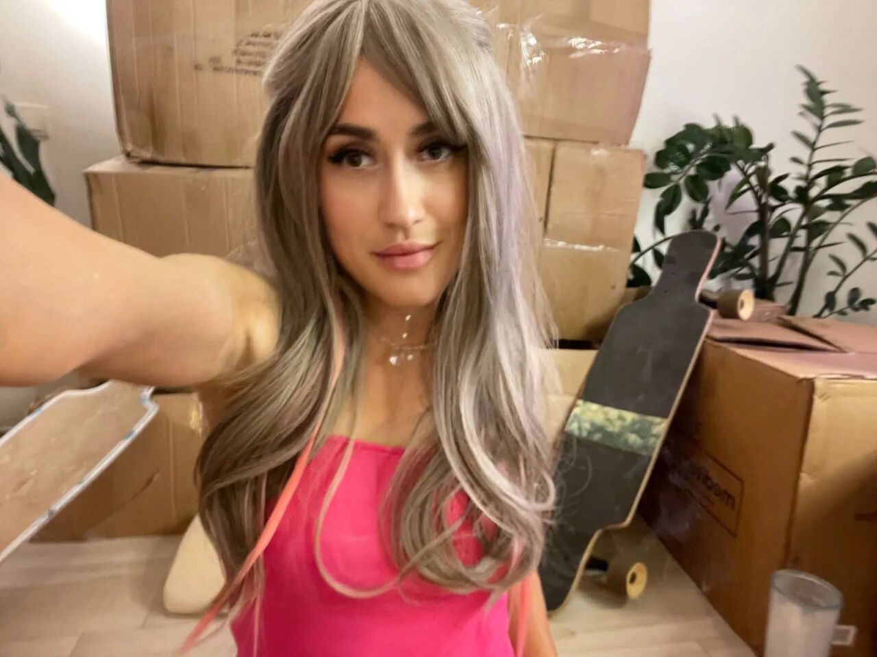 Porn model, sexy girl show next to boxes and longboards - 16 Pics