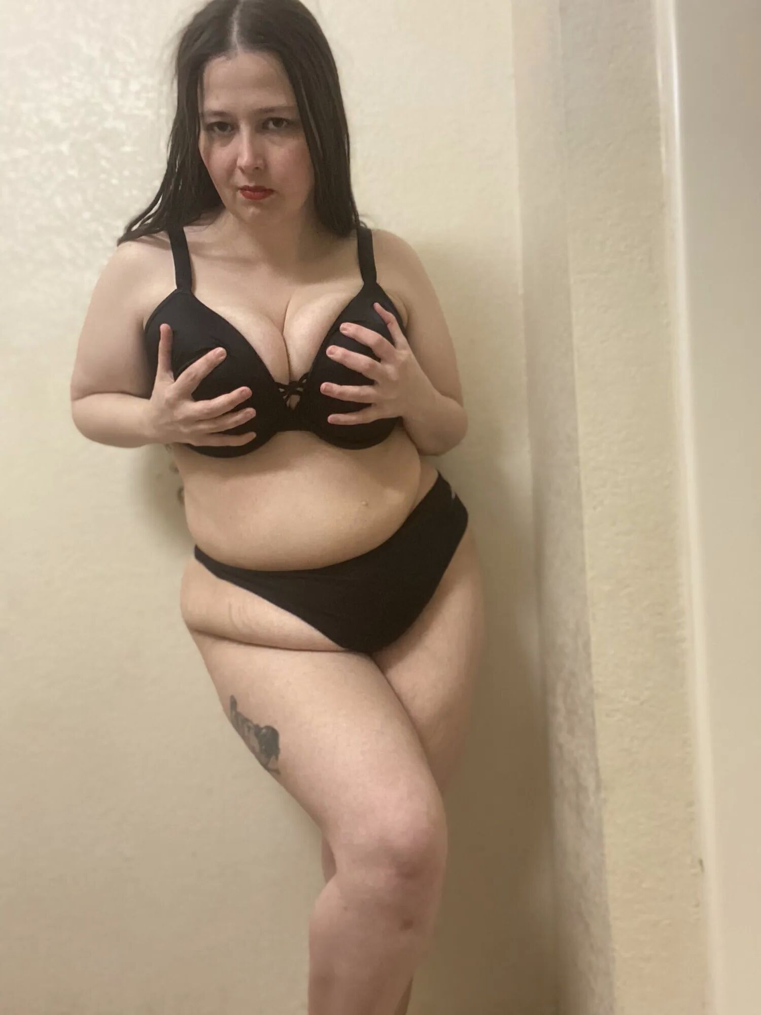 Feeling frisky - 25 Pics