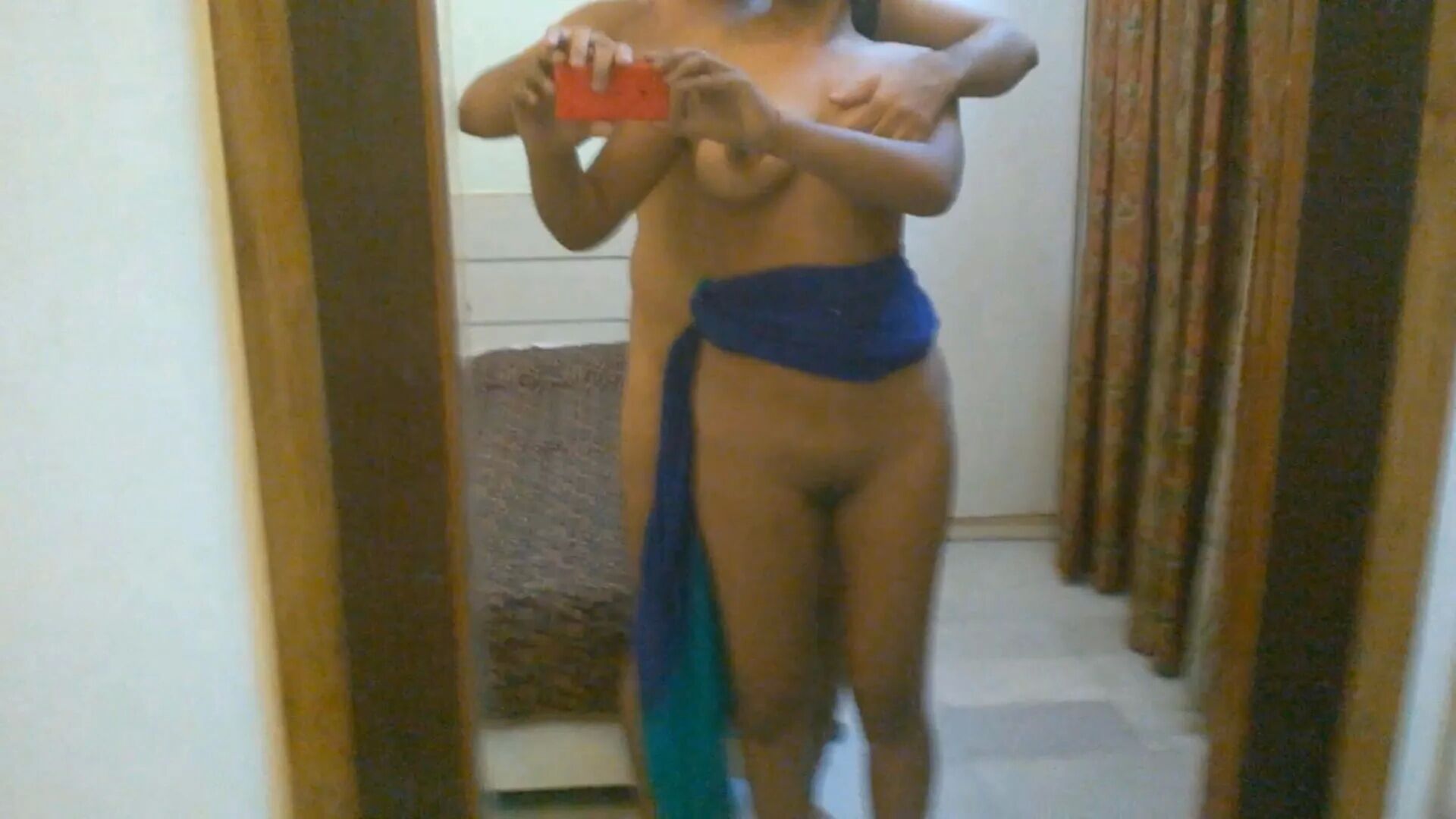 Boob press, pussy suck of Priya in Front of the hotel mirror - 76 Pics