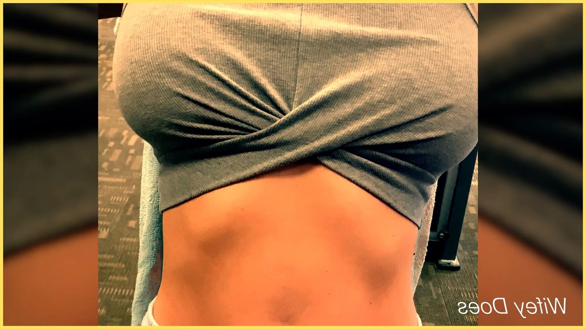 Wifey works out braless at public gym - 9 Pics