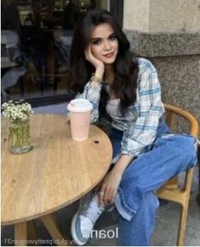 Pretttywoman31 Free Photos - 32 Pics
