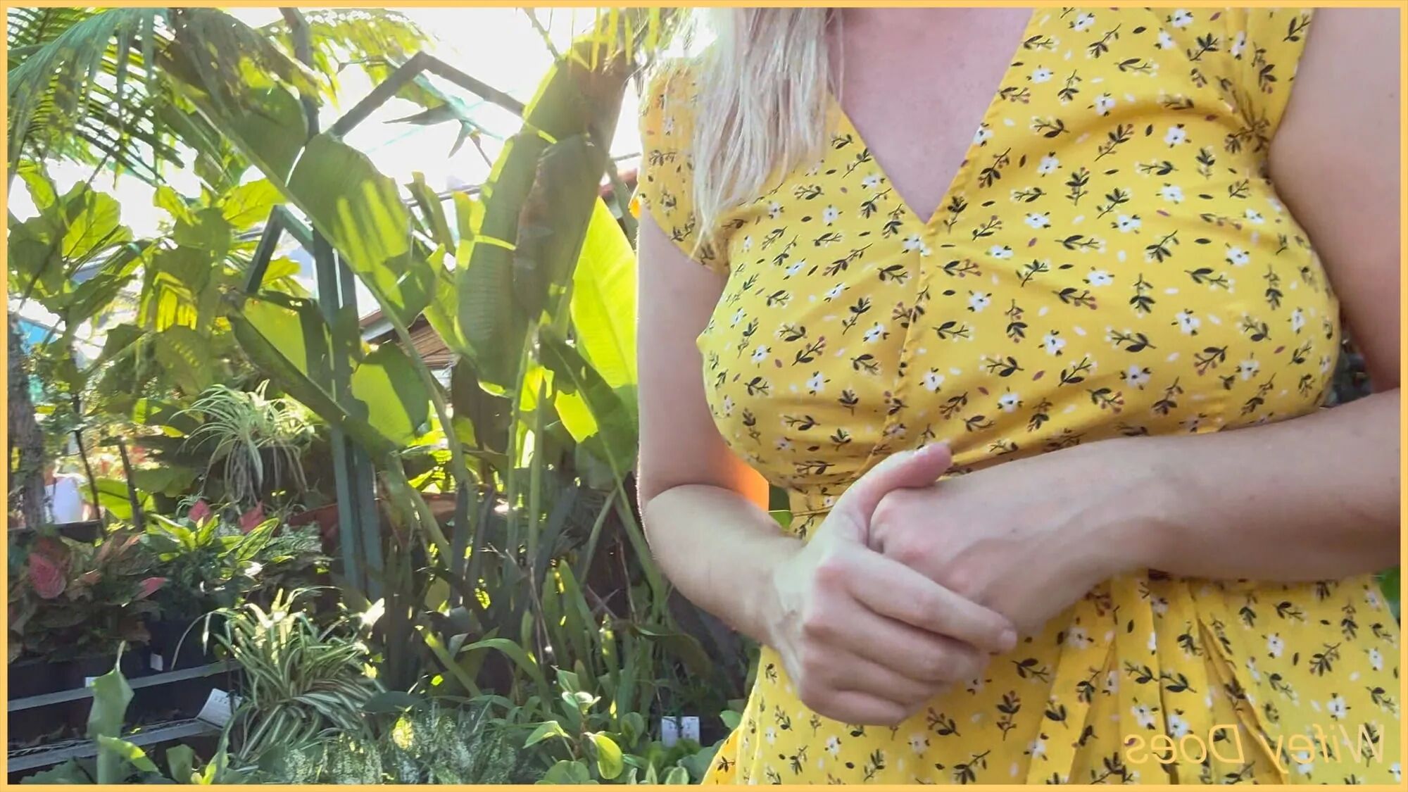 Wifey summer yellow dress public and braless - 12 Pics