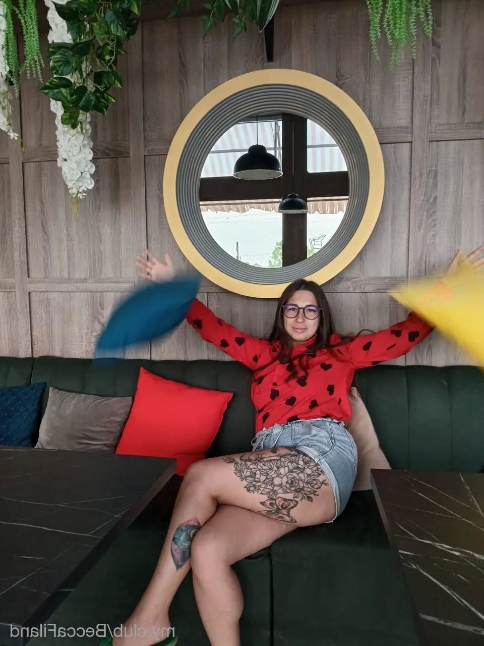 BeccaFiland Free Photos - 5 Pics