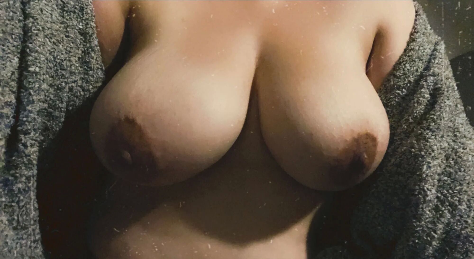 Titties - 24 Pics