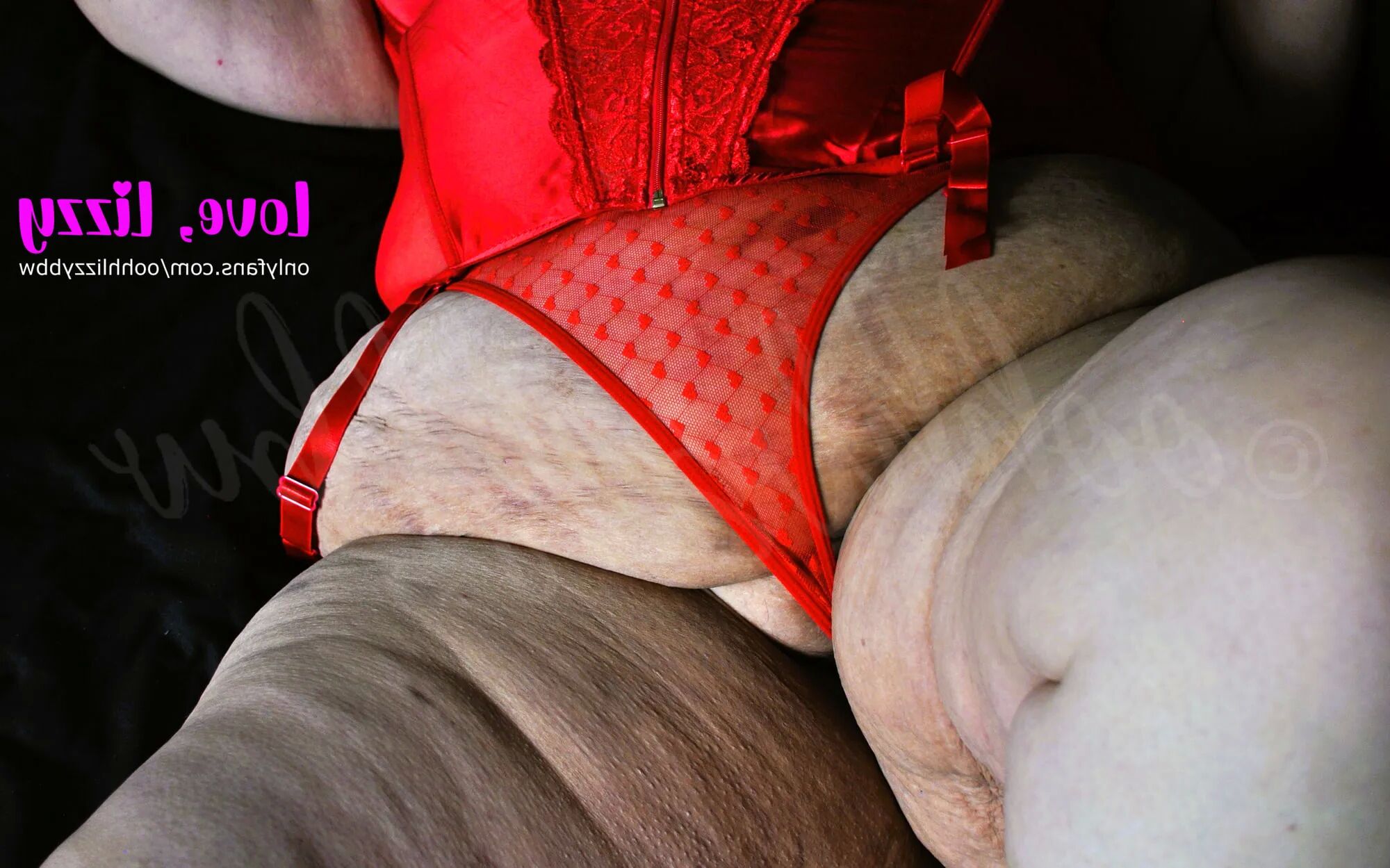 BBW bonus gallery - 12 Pics