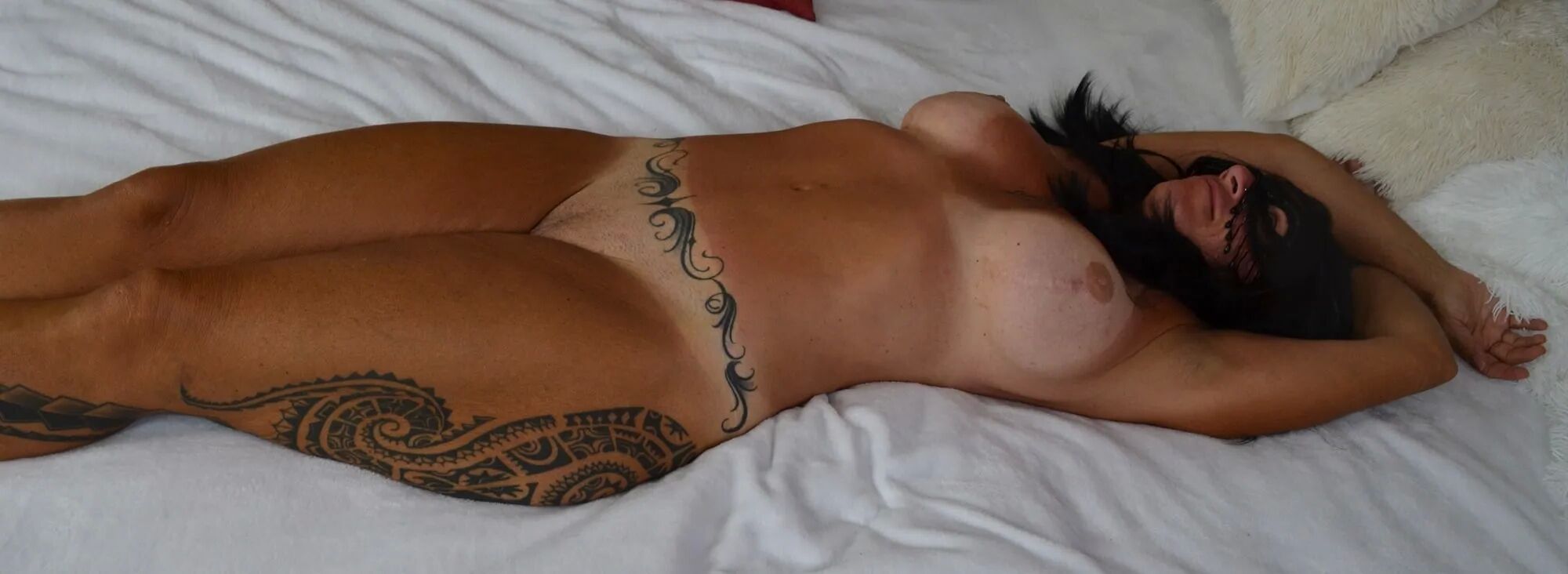 Fuck Toy Naked - 40 Pics