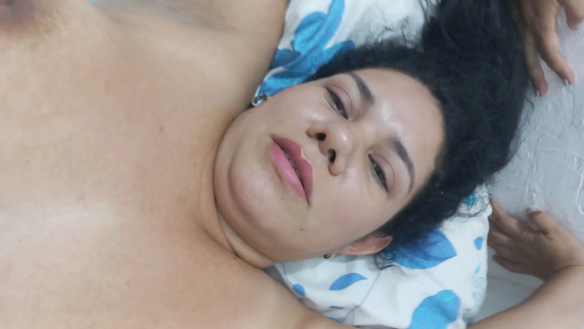 Valkyrie happy deepthroat - 10 Pics