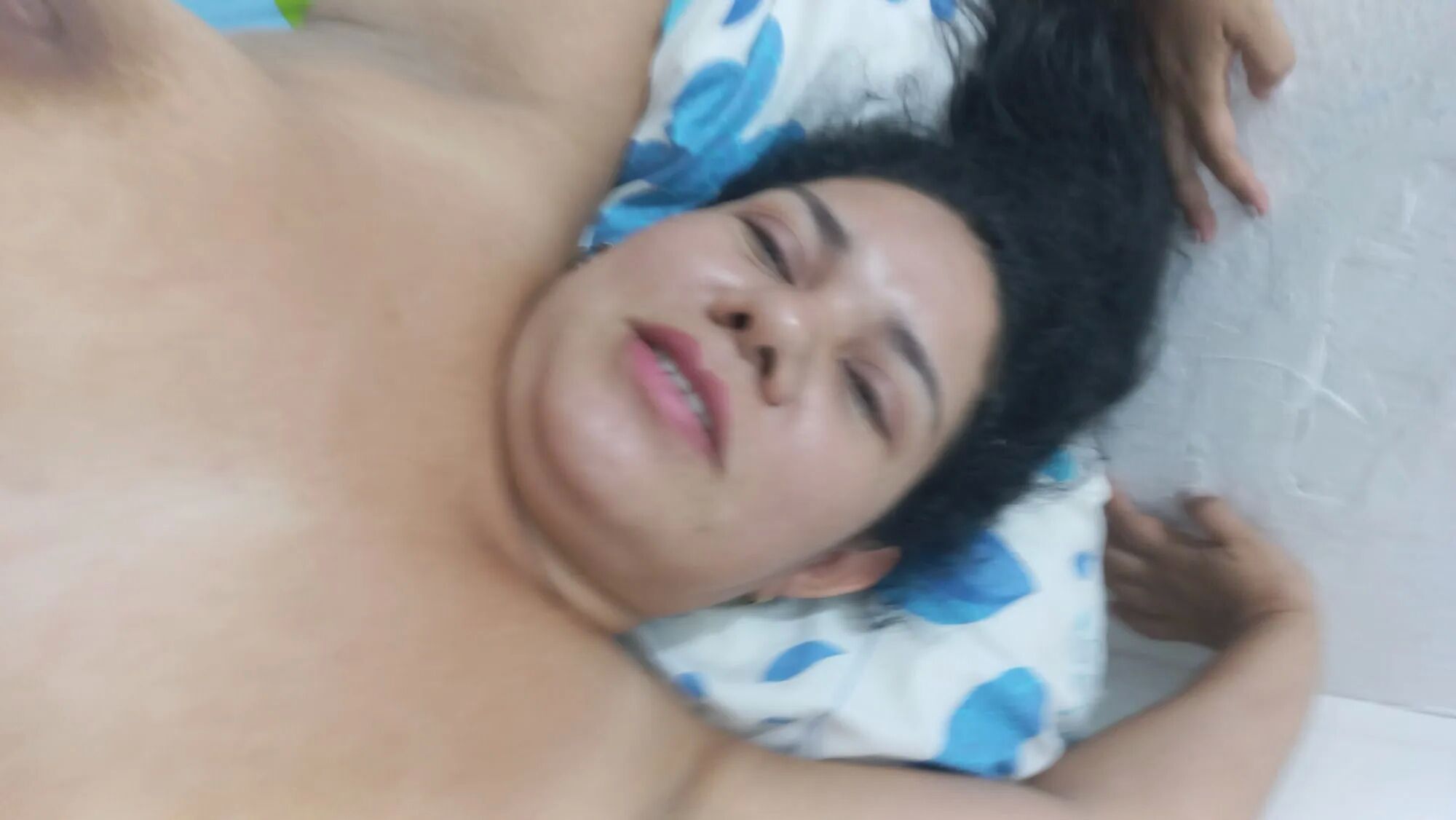 Valkyrie happy deepthroat - 10 Pics