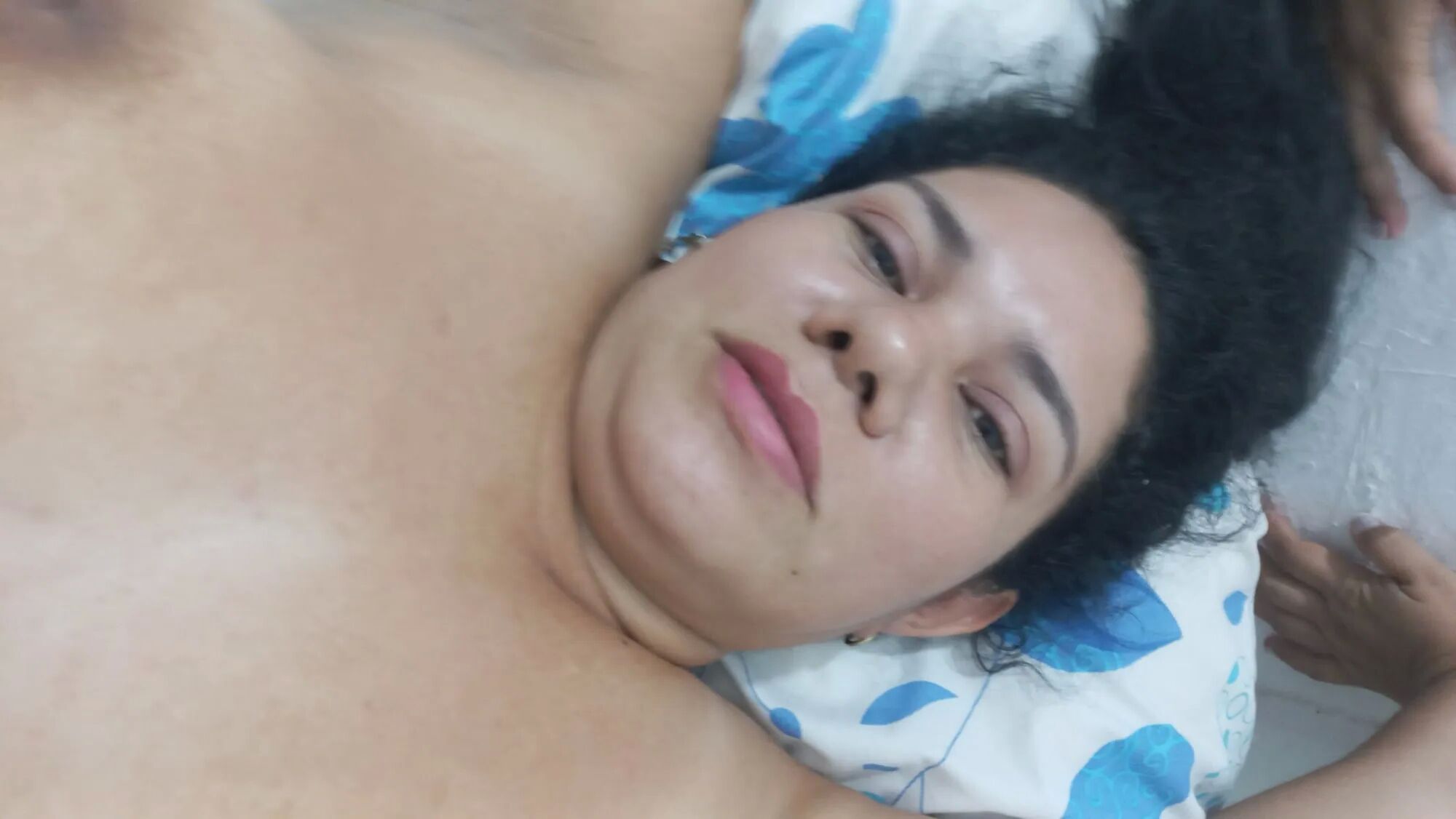 Valkyrie happy deepthroat - 10 Pics