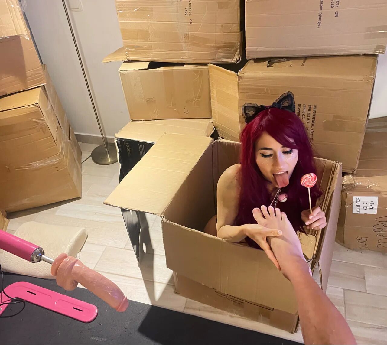 Fetish sex out of the box - 7 Pics