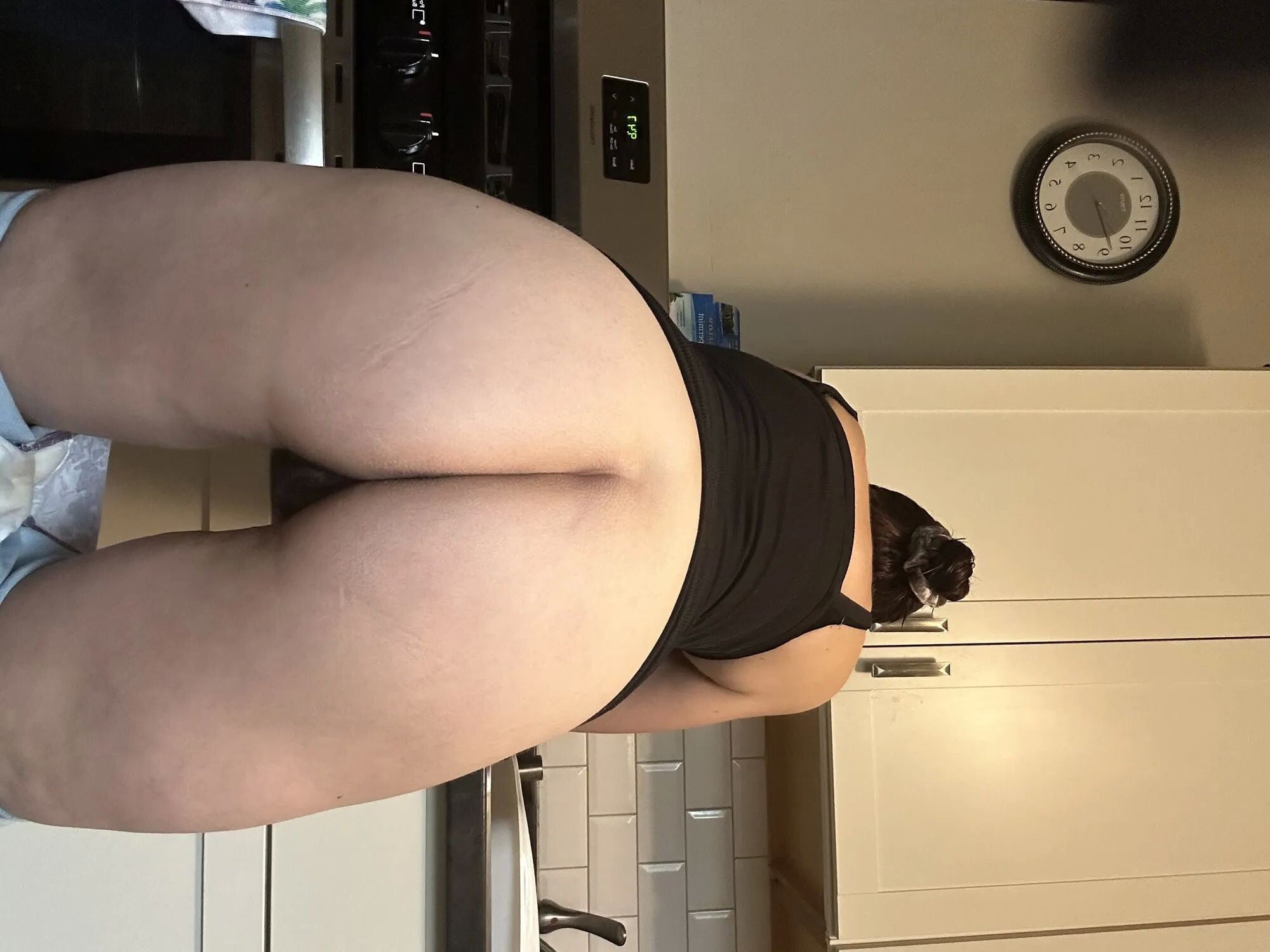 Lonely milf - 8 Pics