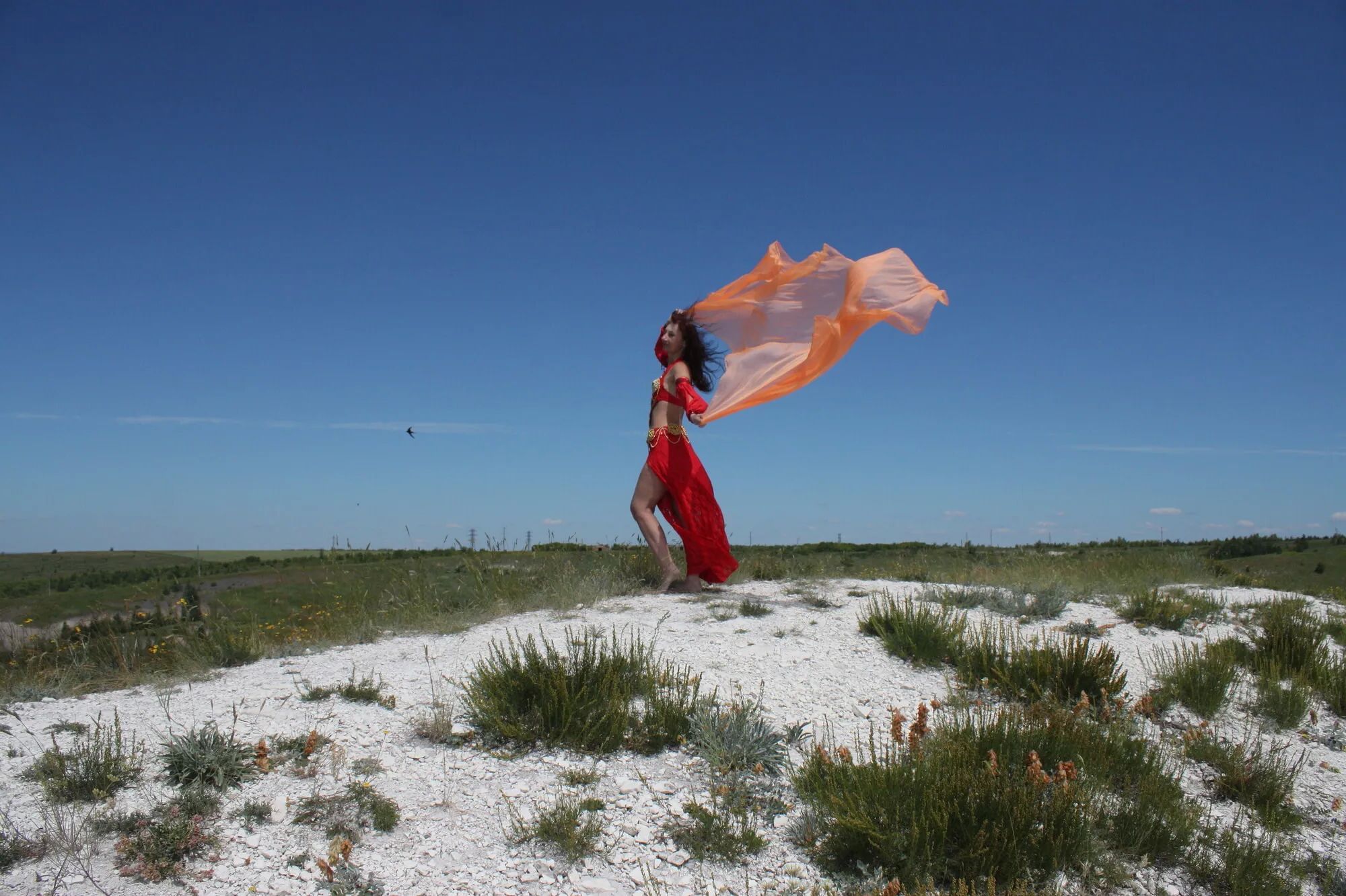 On top with an orange shawl - 50 Pics