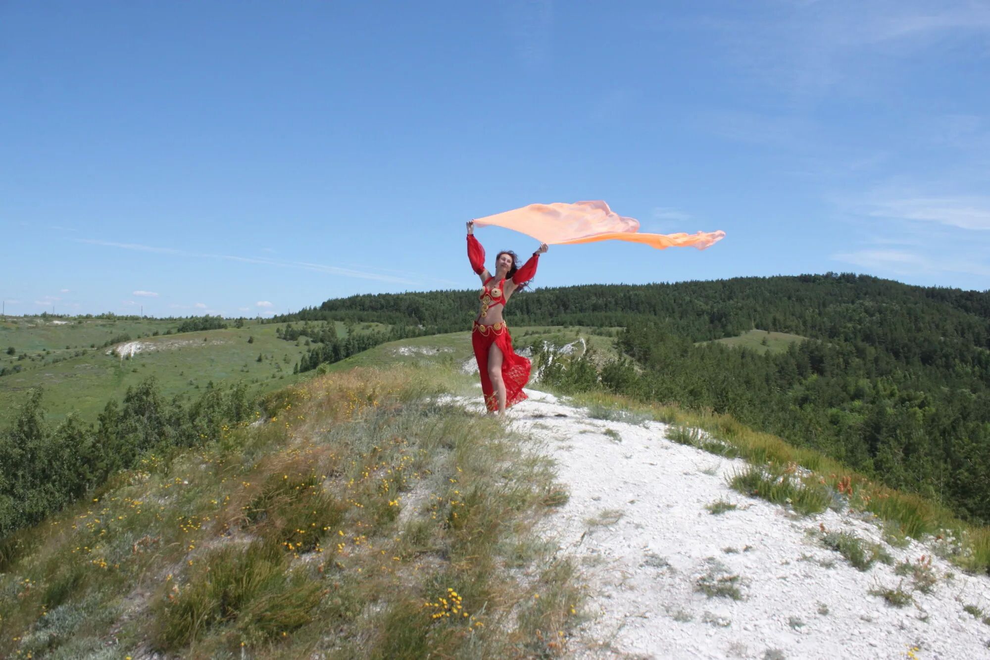 On top with an orange shawl - 50 Pics