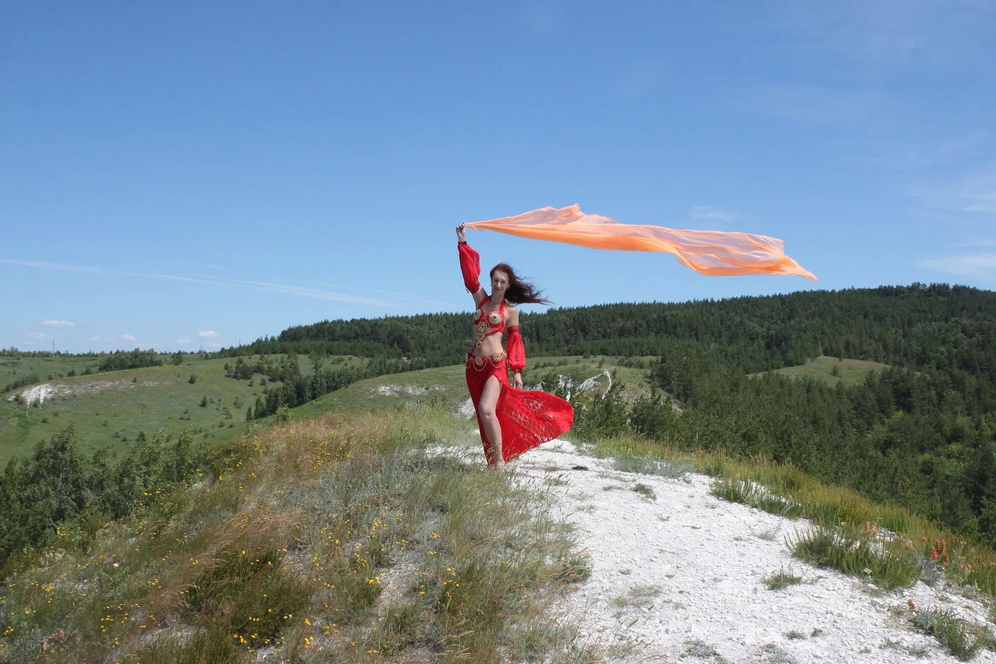 On top with an orange shawl - 50 Pics