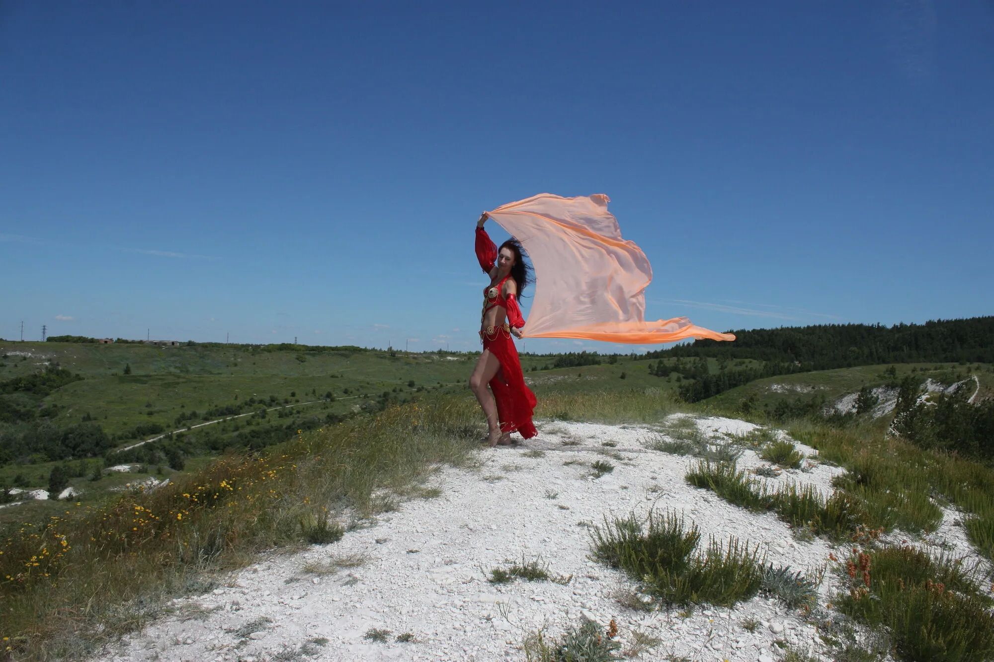 On top with an orange shawl - 50 Pics