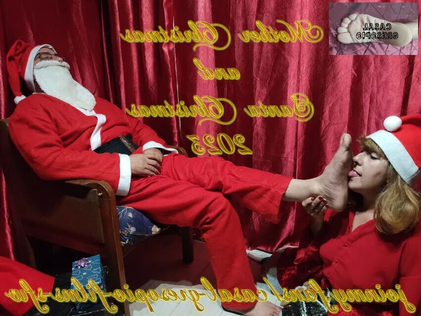 MOTHER CHRISTMAS AND SANTA CHRISTMAS 2023 - 7 Pics