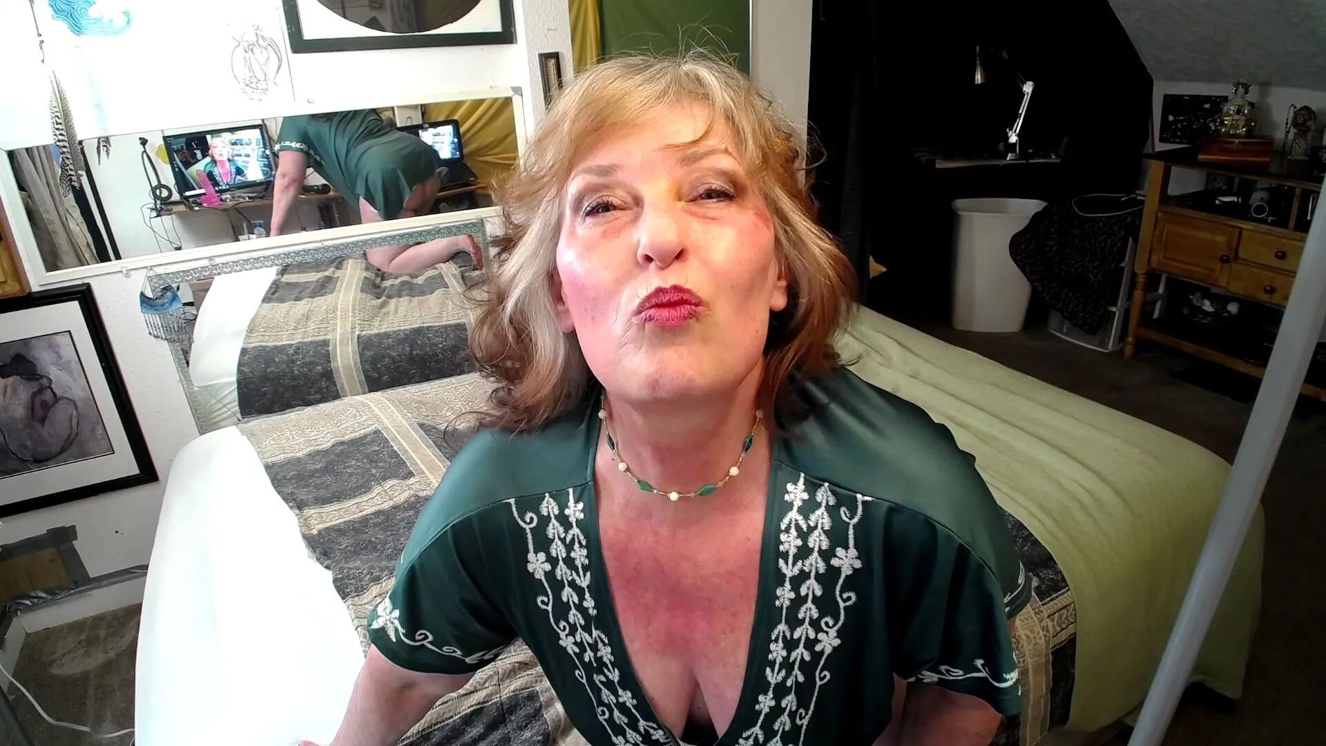 Mature and confident, DawnSkye is woman personified - 10 Pics