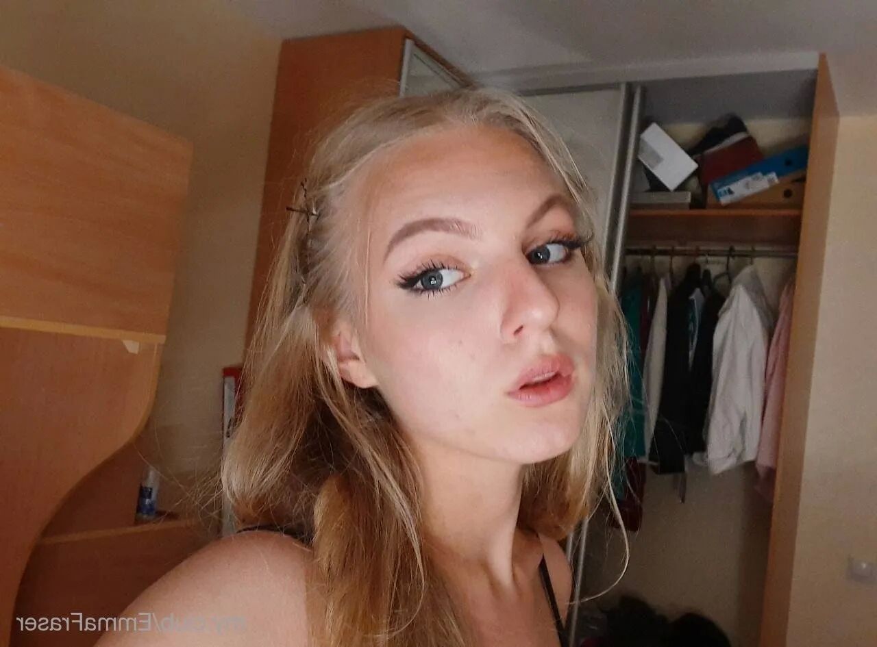Emma Free Photos - 6 Pics