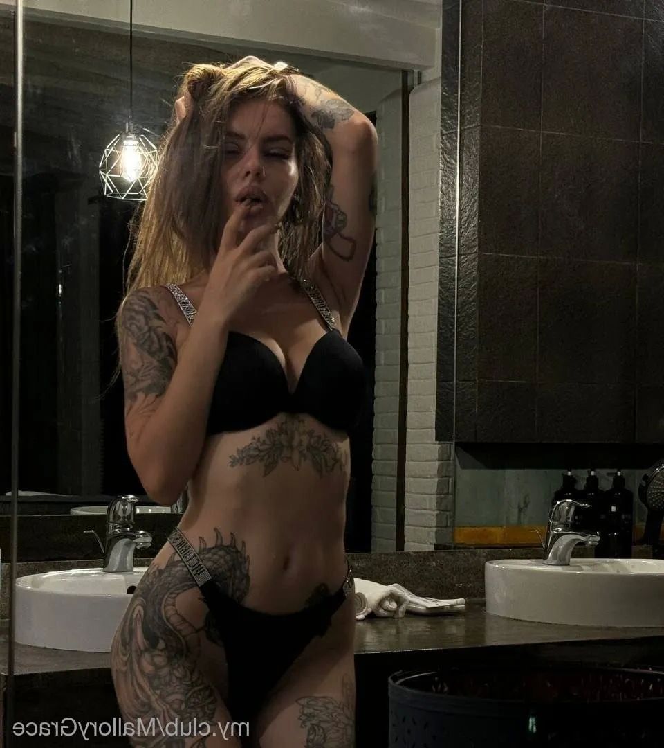 Mallory Grace Free Photos - 65 Pics