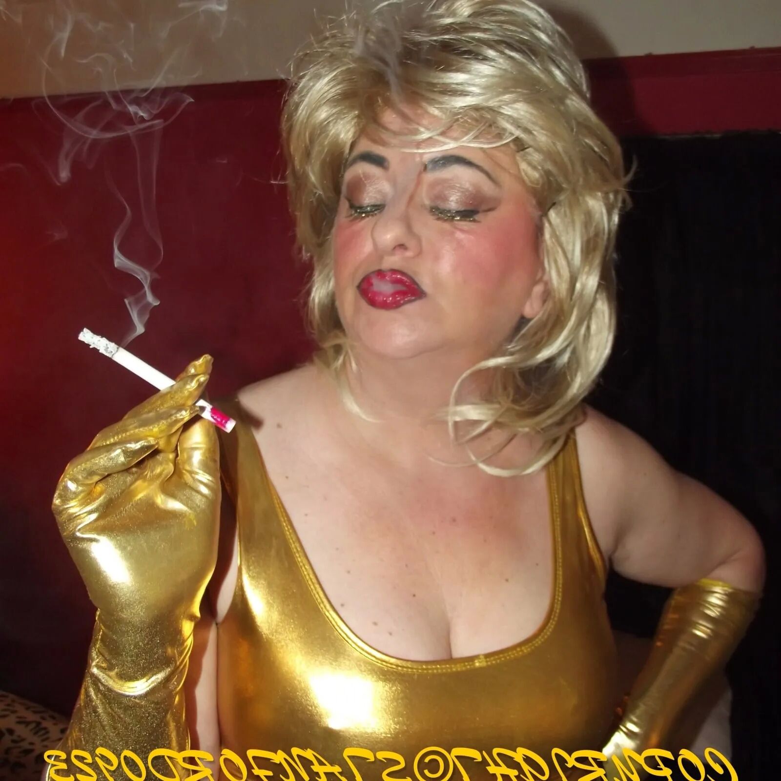 SHIRLEY SLUT 703 - 50 Pics